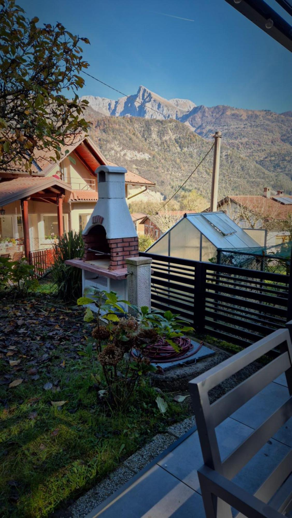 Cosy Cottage With Views Near Kobarid Exteriör bild